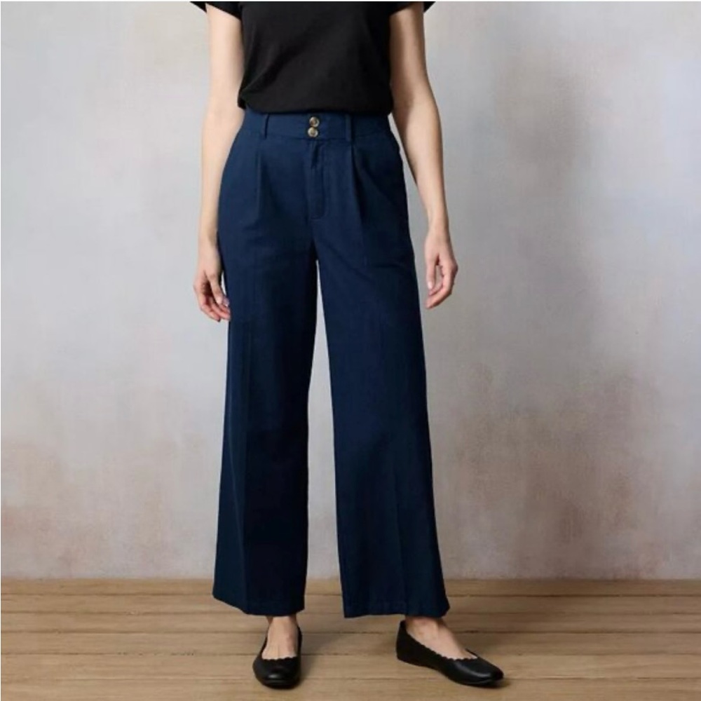 Women’s Navy Wide-Leg Linen Dress Pants - Picture 5 of 5